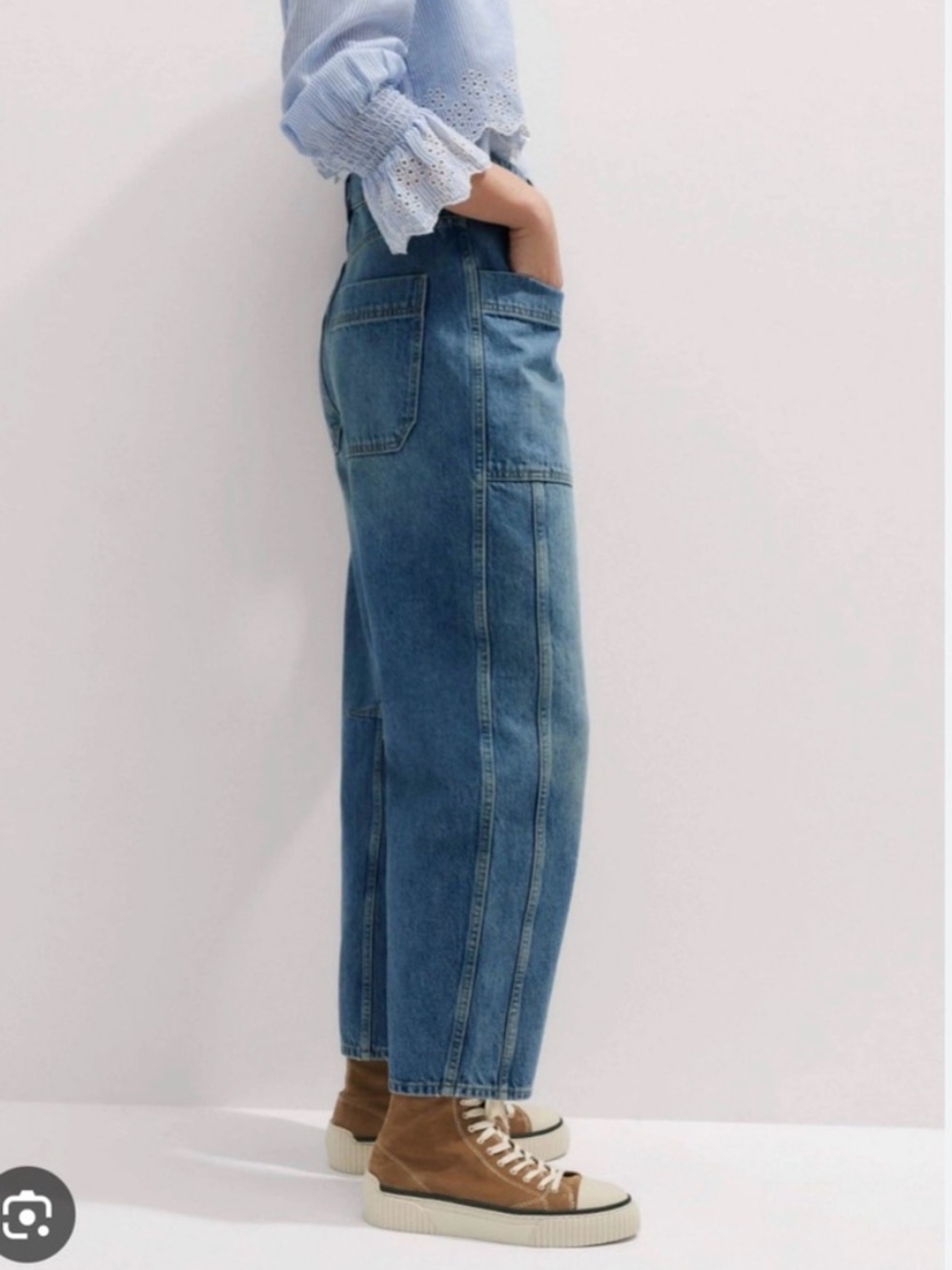 Relaxed Barrel Jeans for Women